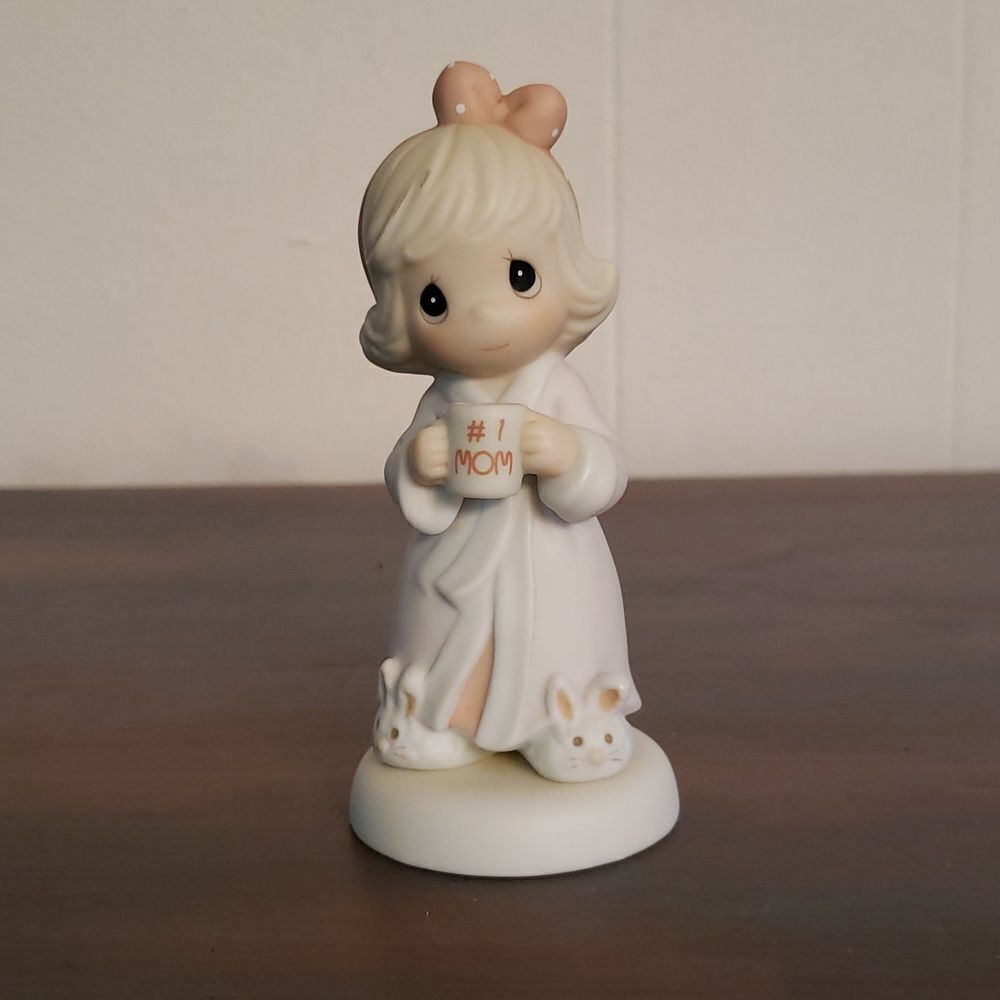 Vtg 1997 Precious Moments "Thank You For The Times We Share" Porcelain Figurine